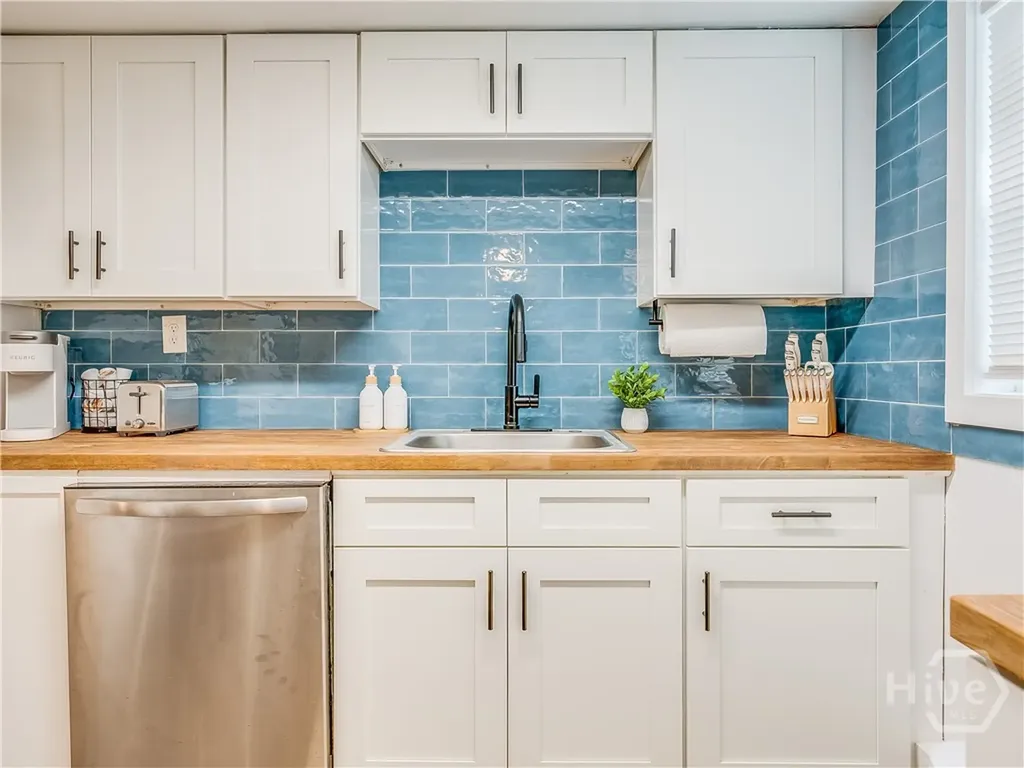 2203 Delesseps Avenue Savannah GA 31404
