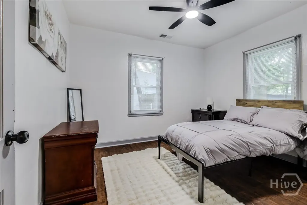 1710 E 41st Street Savannah GA 31404