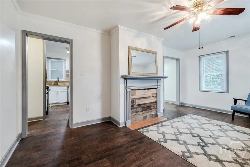1710 E 41st Street Savannah GA 31404