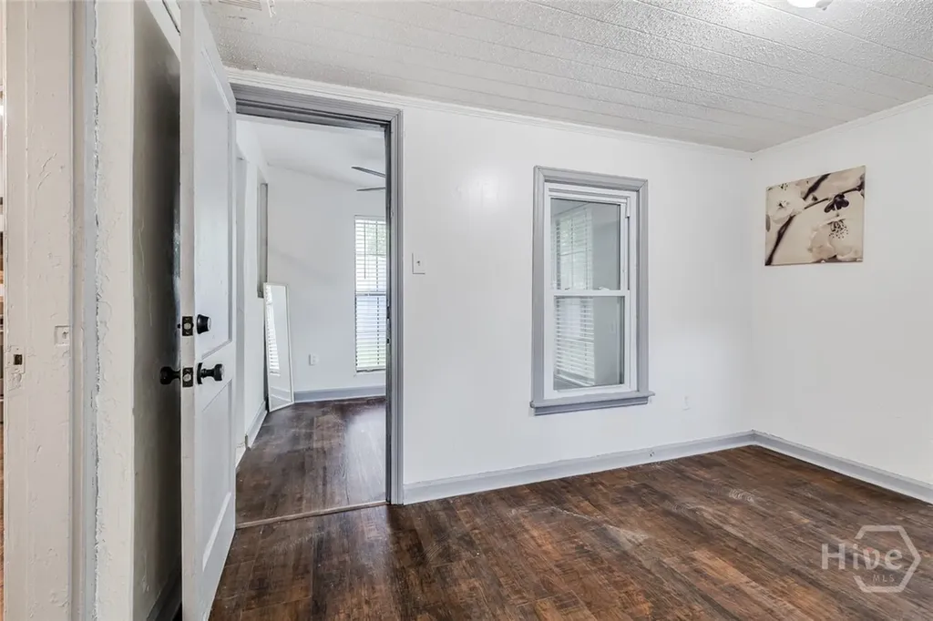 1710 E 41st Street Savannah GA 31404