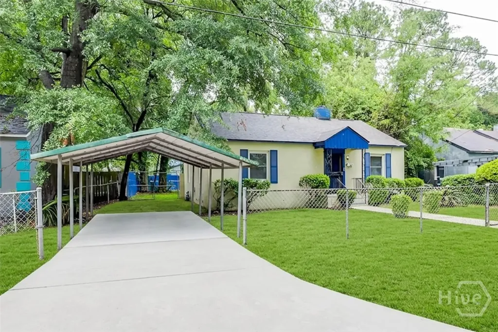 1710 E 41st Street Savannah GA 31404