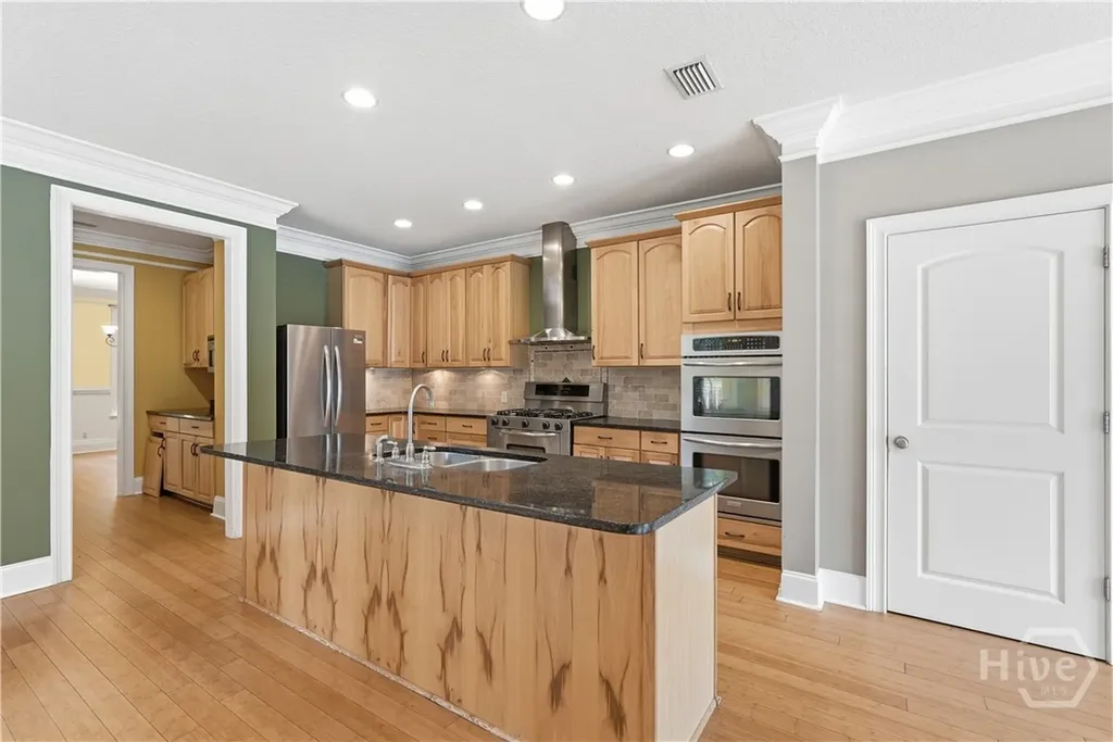72 Bonnie Reed Passage Midway GA 31320
