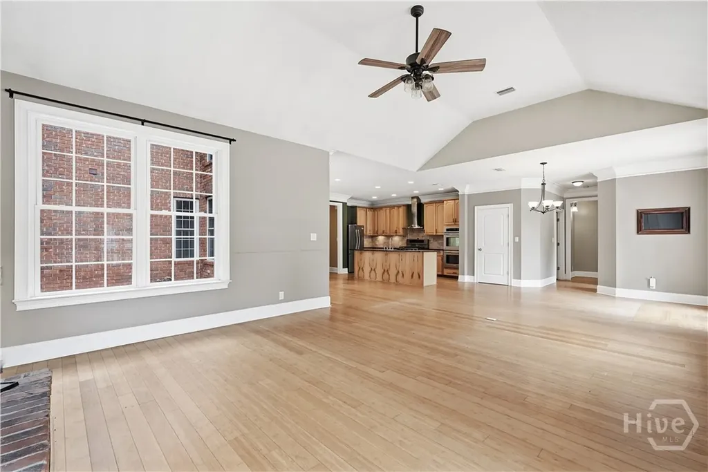 72 Bonnie Reed Passage Midway GA 31320