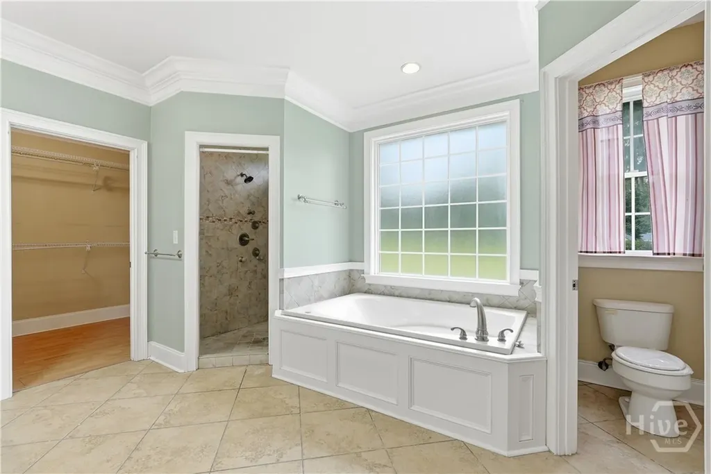 72 Bonnie Reed Passage Midway GA 31320