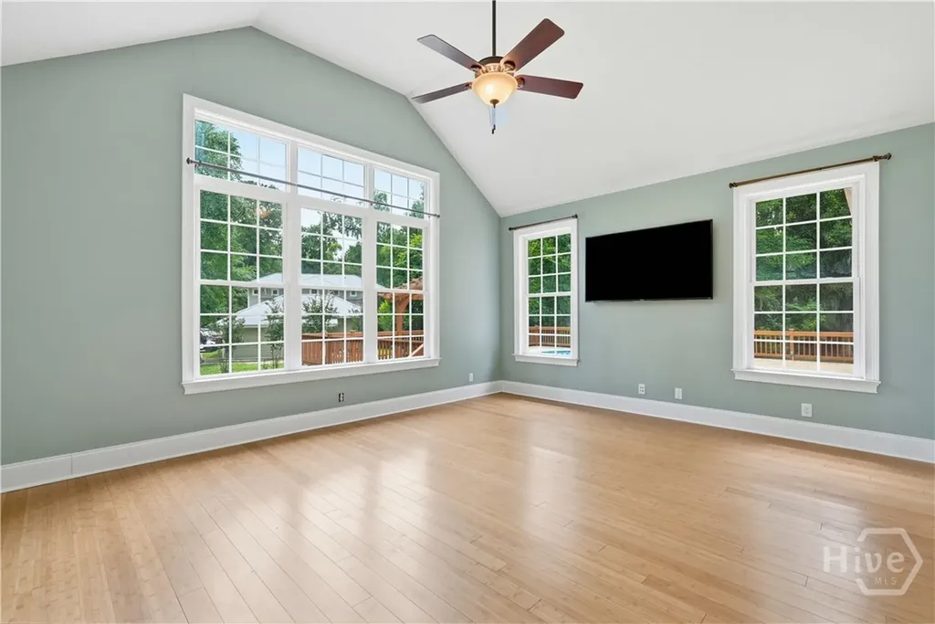 72 Bonnie Reed Passage Midway GA 31320