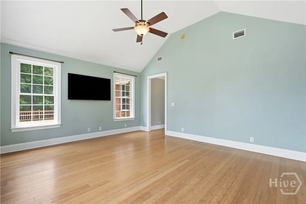72 Bonnie Reed Passage Midway GA 31320