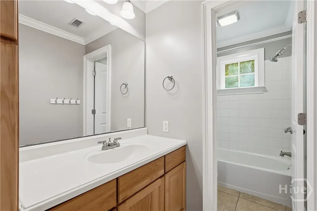 72 Bonnie Reed Passage Midway GA 31320