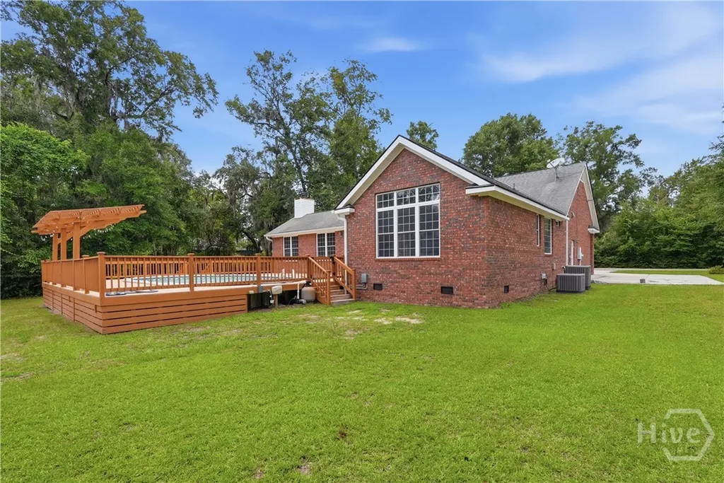 72 Bonnie Reed Passage Midway GA 31320