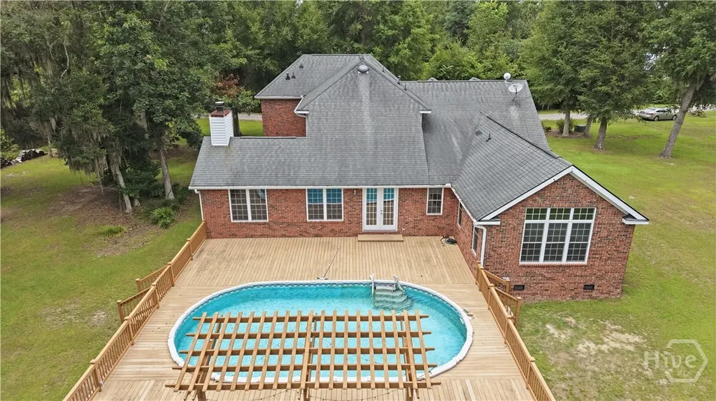 72 Bonnie Reed Passage Midway GA 31320