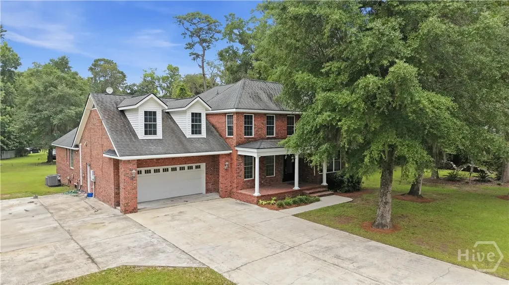 72 Bonnie Reed Passage Midway GA 31320