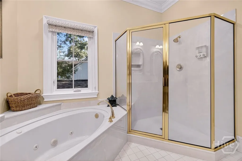 202 John Wesley Way Savannah GA 31404