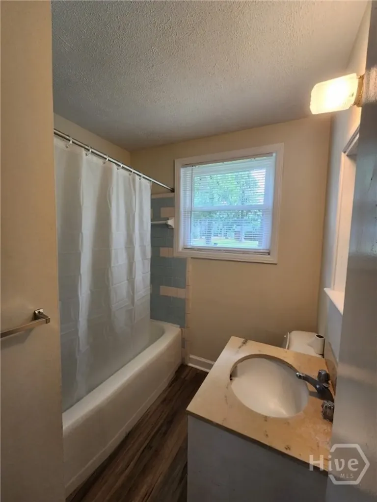 1524 Laberta Court Savannah GA 31406