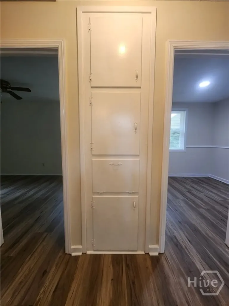 1524 Laberta Court Savannah GA 31406
