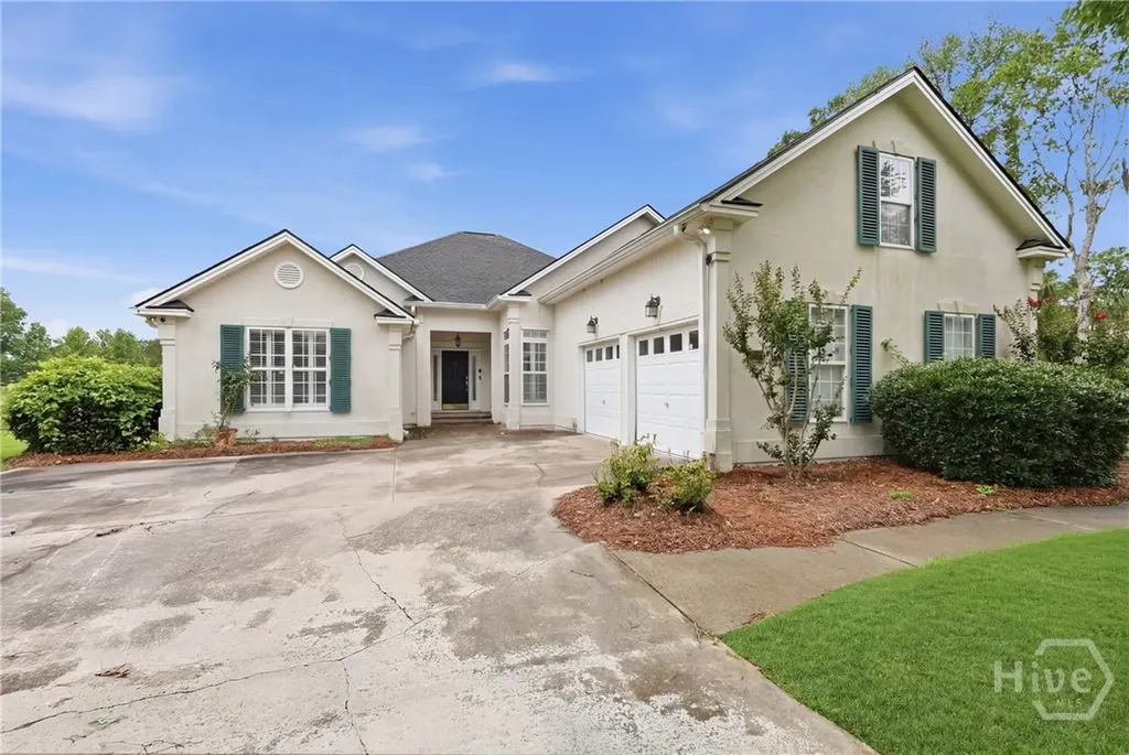18 Purple Martin Lane Savannah GA 31419