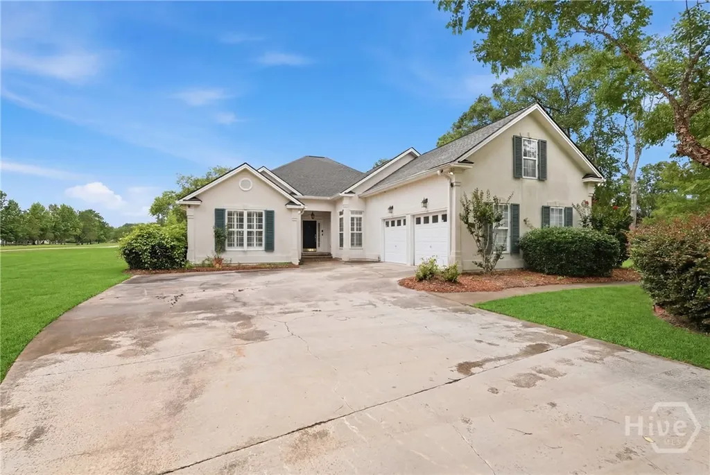 18 Purple Martin Lane Savannah GA 31419