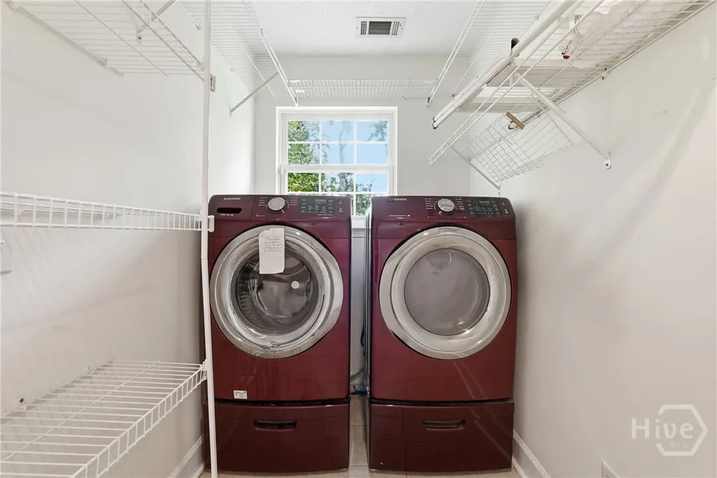 18 Purple Martin Lane Savannah GA 31419