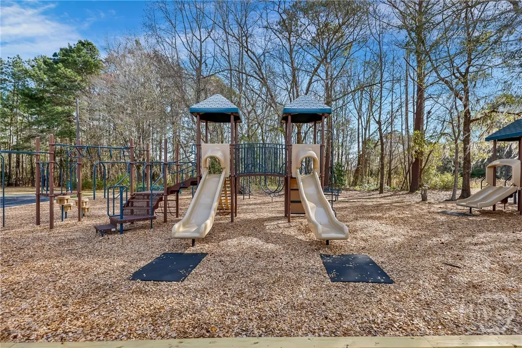 18 Purple Martin Lane Savannah GA 31419