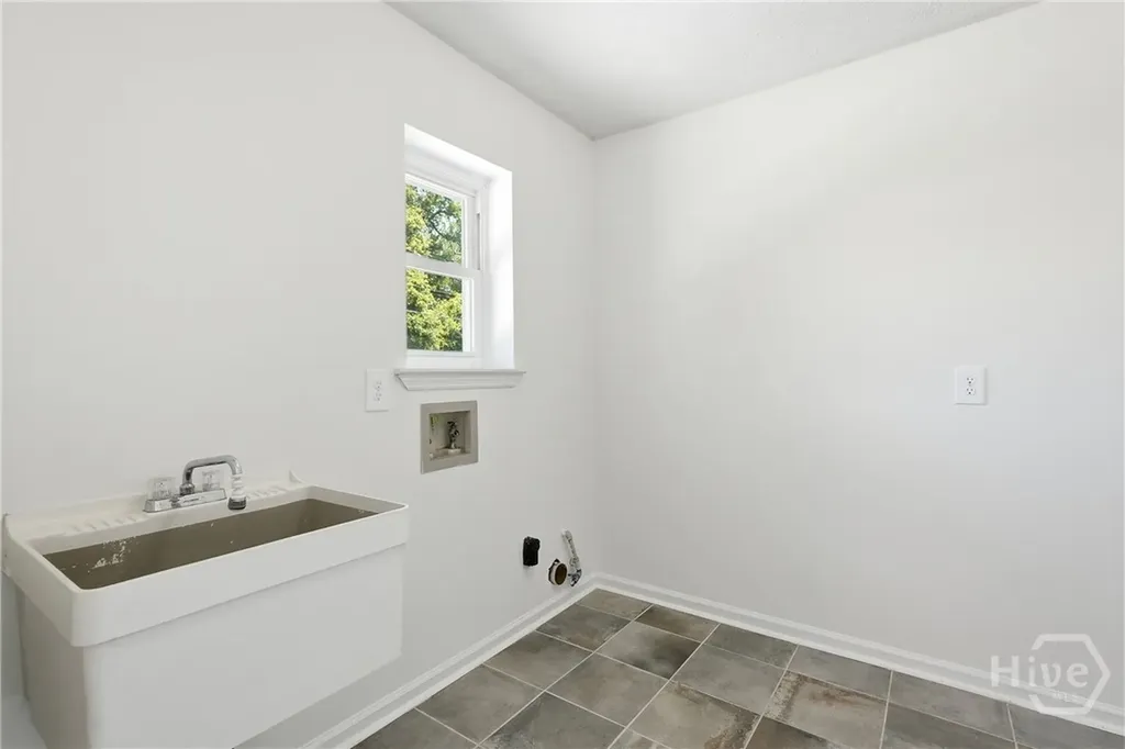 114 Sea Palm Road Savannah GA 31410