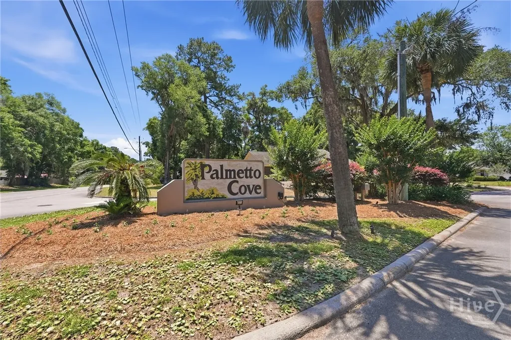 114 Sea Palm Road Savannah GA 31410