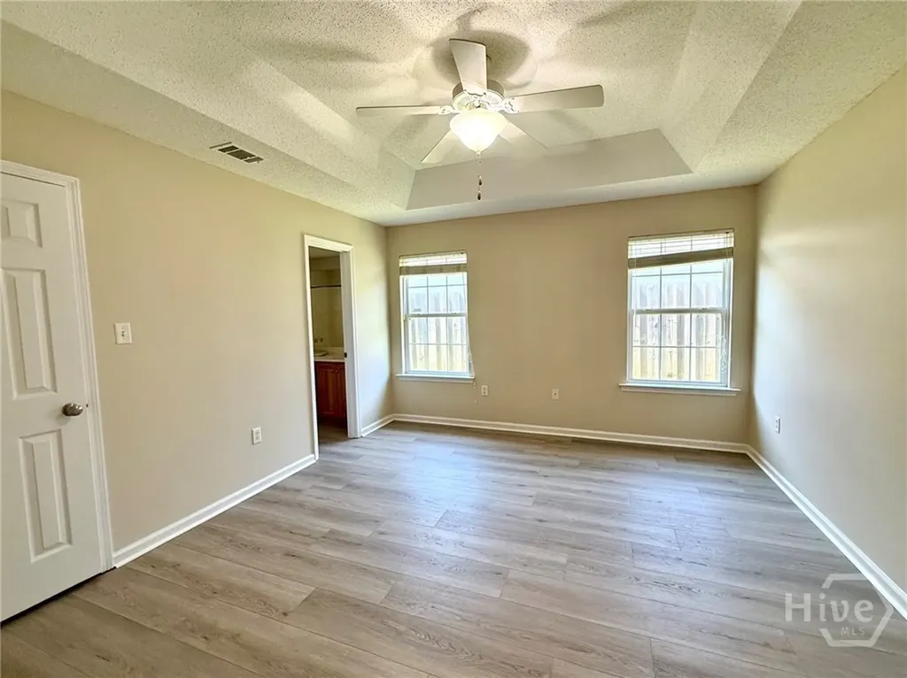204 Standing Pine Circle Pooler GA 31322