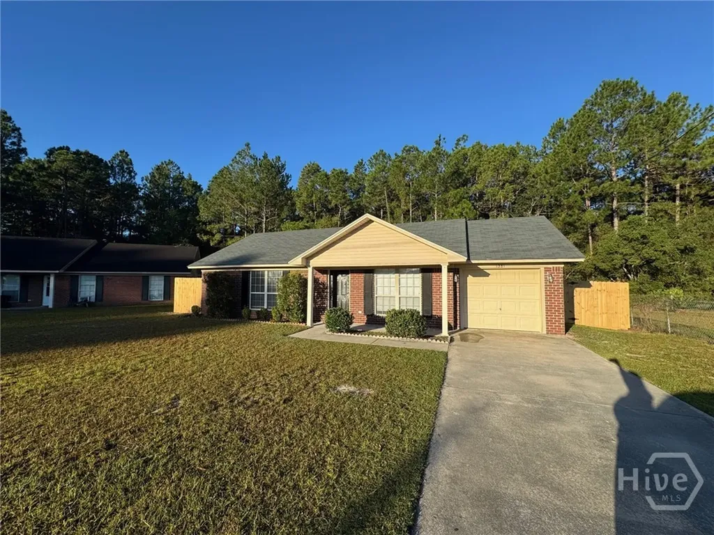 1381 Coalition Circle Hinesville GA 31313