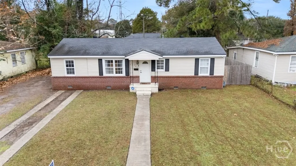 325 Manor Drive Savannah GA 31404