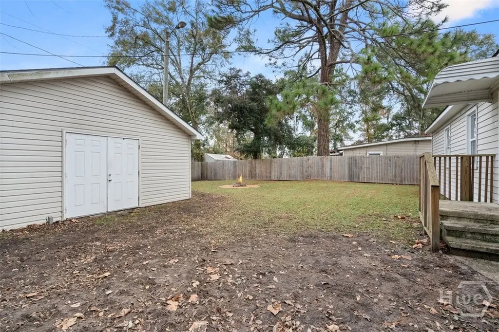 325 Manor Drive Savannah GA 31404