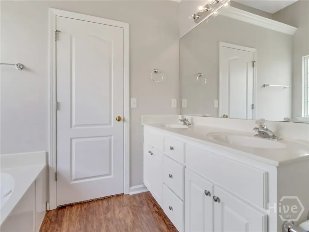 127 Williams Avenue Richmond Hill GA 31324