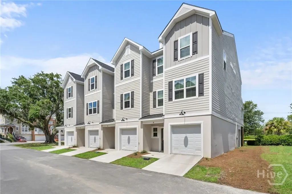 107 Annoula Way Savannah GA 31419