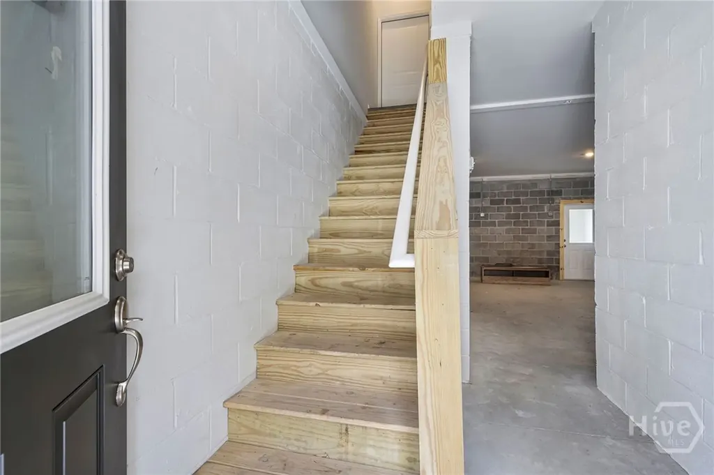 107 Annoula Way Savannah GA 31419