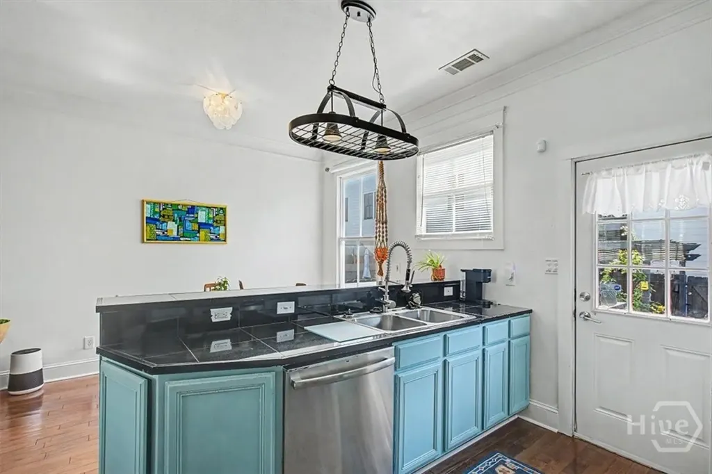 1410 Jefferson Street Savannah GA 31401