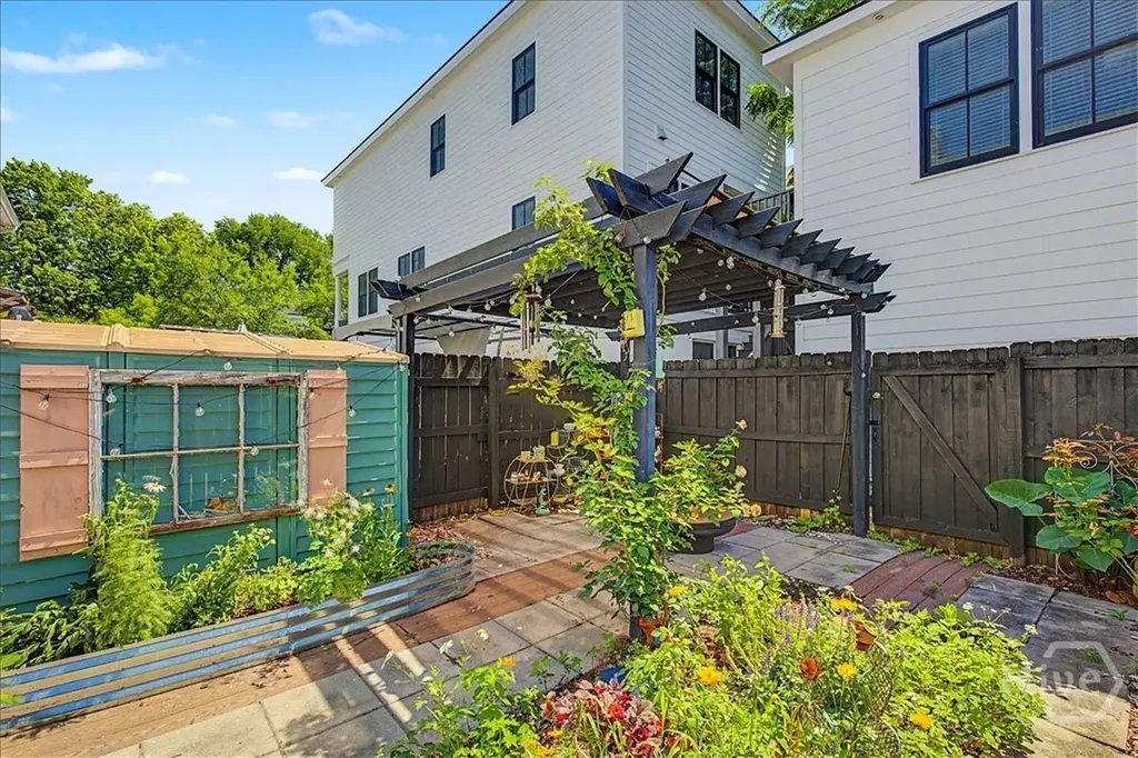 1410 Jefferson Street Savannah GA 31401