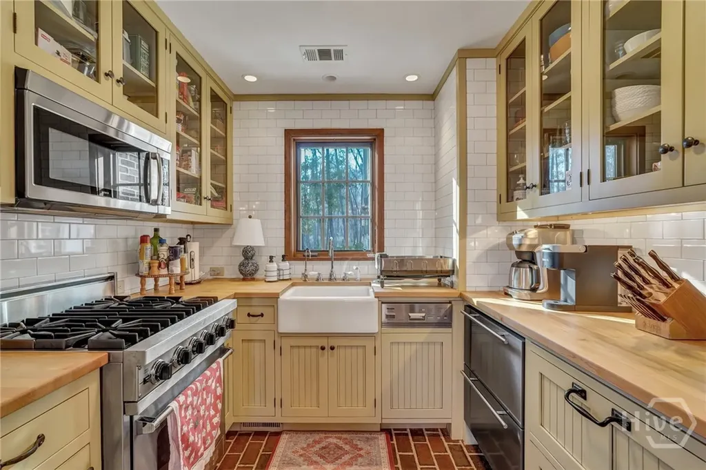 469 Dublin Drive Richmond Hill GA 31324