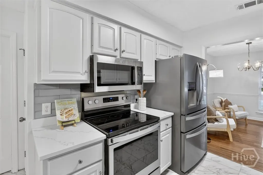 110 W Manta Cove Savannah GA 31410