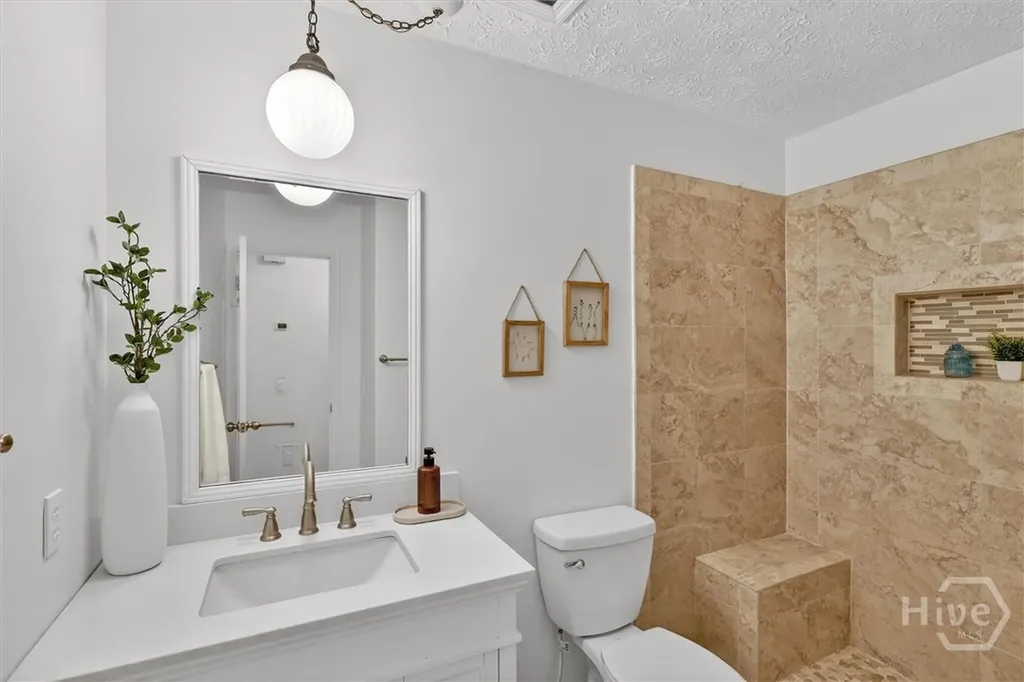 110 W Manta Cove Savannah GA 31410