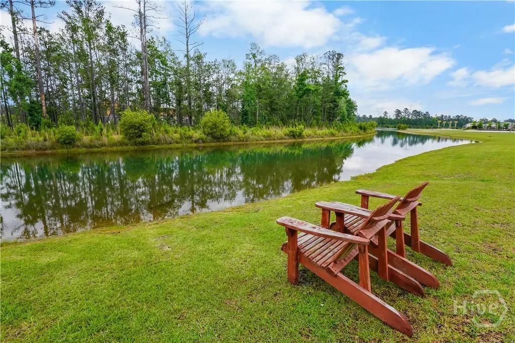 328 Coconut Drive Bloomingdale GA 31302