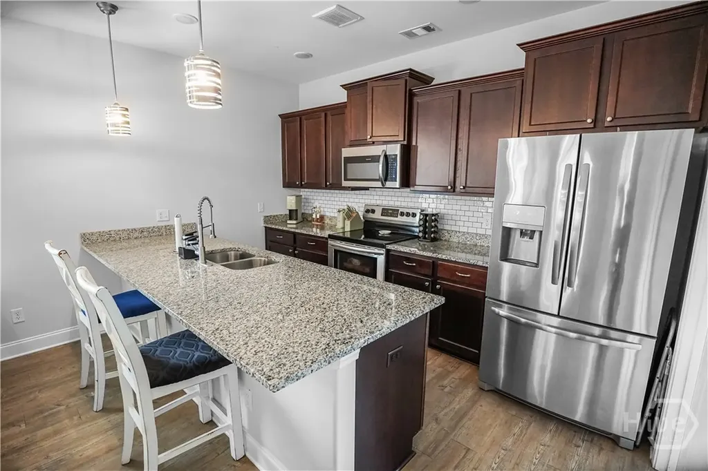 328 Coconut Drive Bloomingdale GA 31302