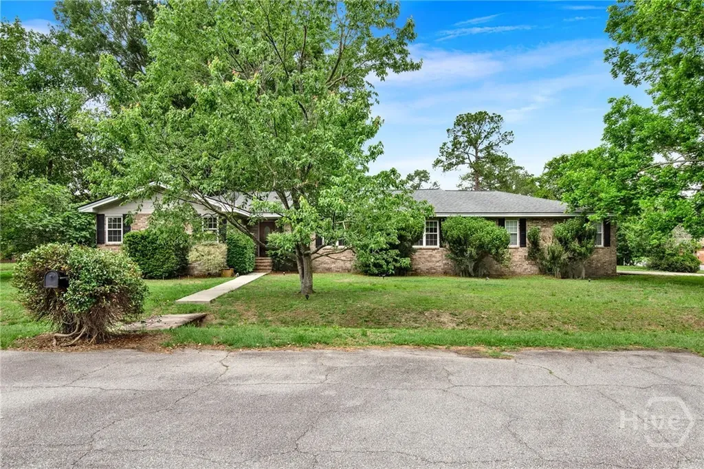 102 Quail Street Savannah GA 31419