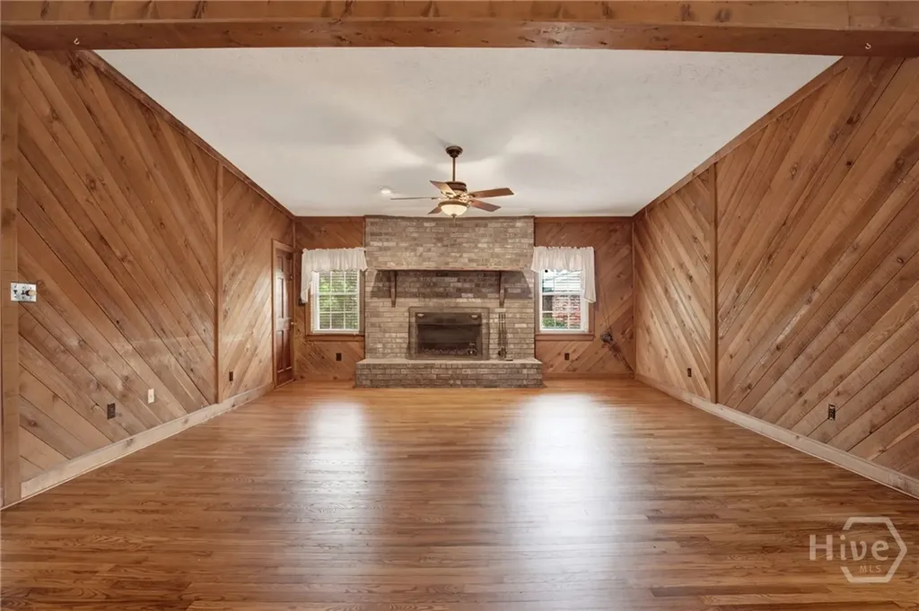 102 Quail Street Savannah GA 31419