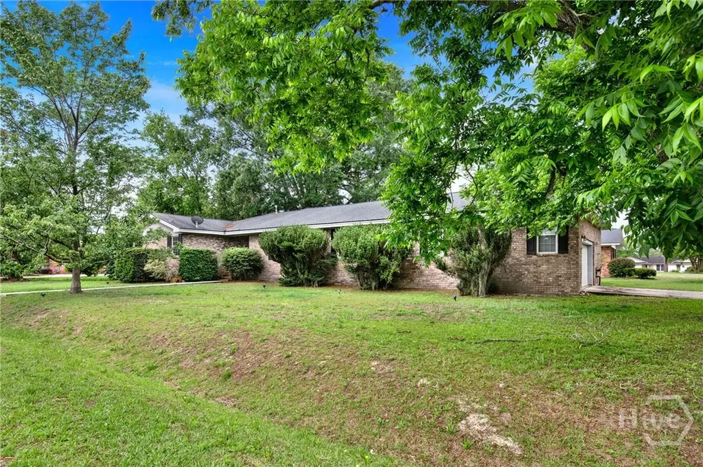 102 Quail Street Savannah GA 31419