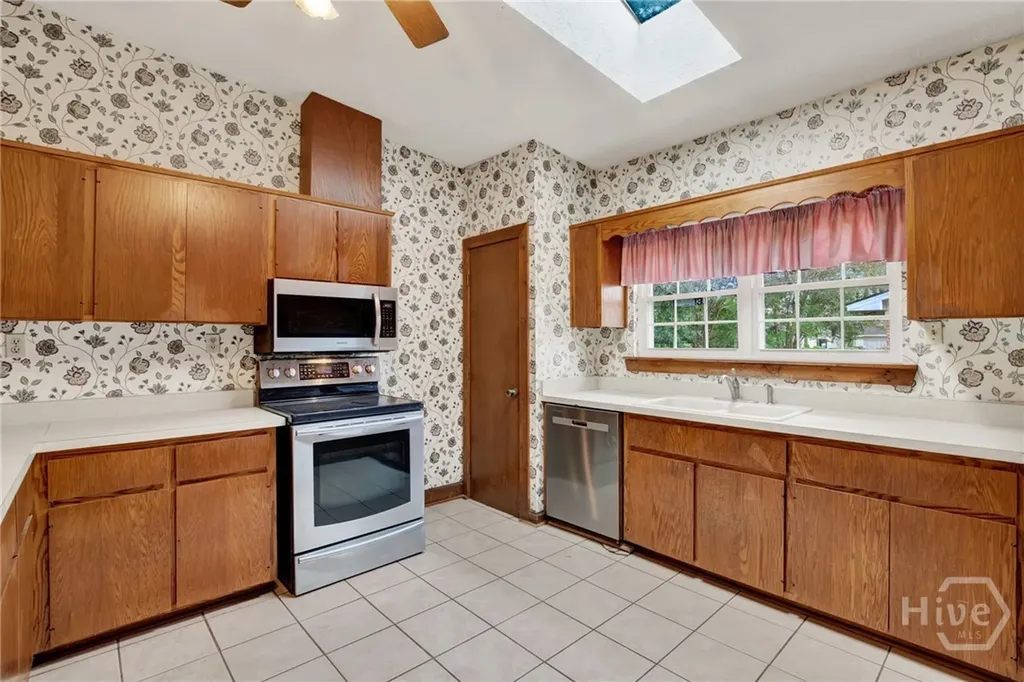 102 Quail Street Savannah GA 31419