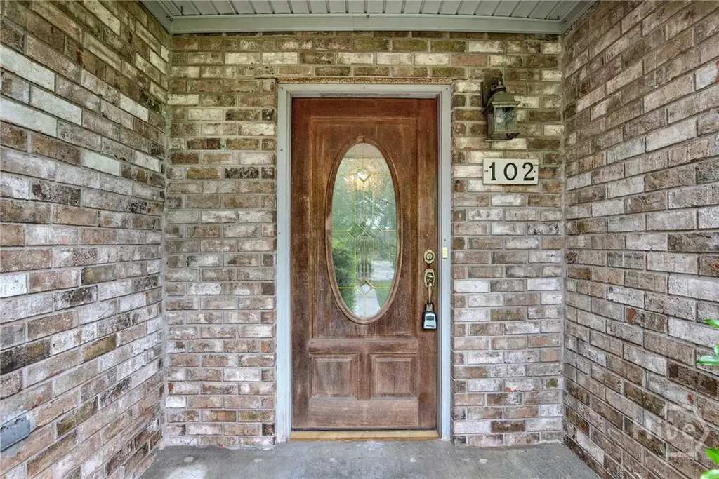 102 Quail Street Savannah GA 31419
