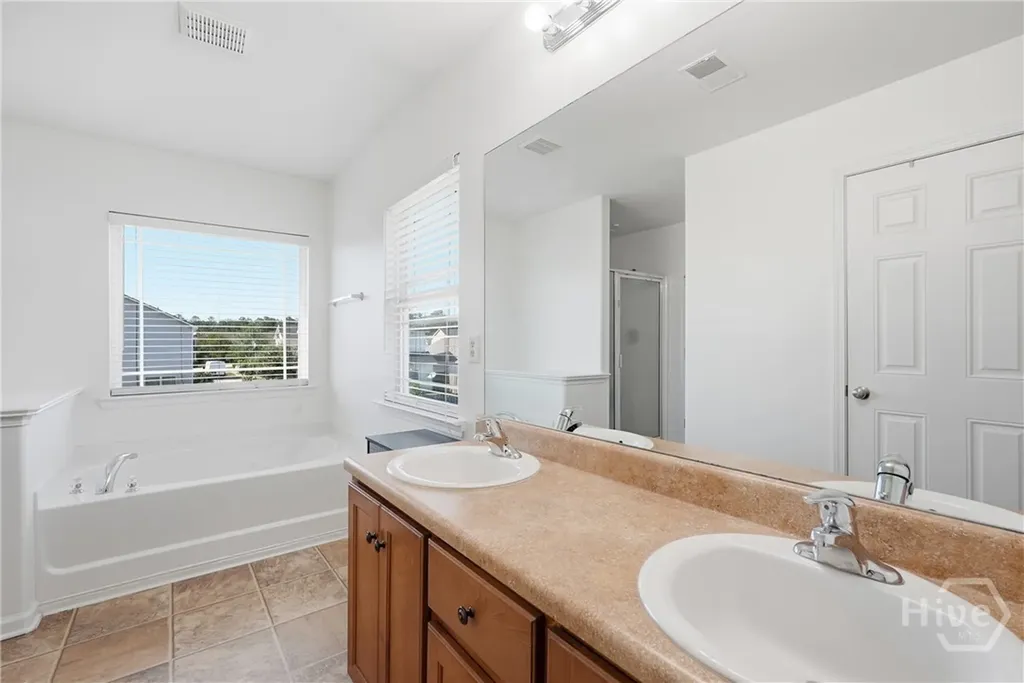 149 Chapel Lake South Savannah GA 31419