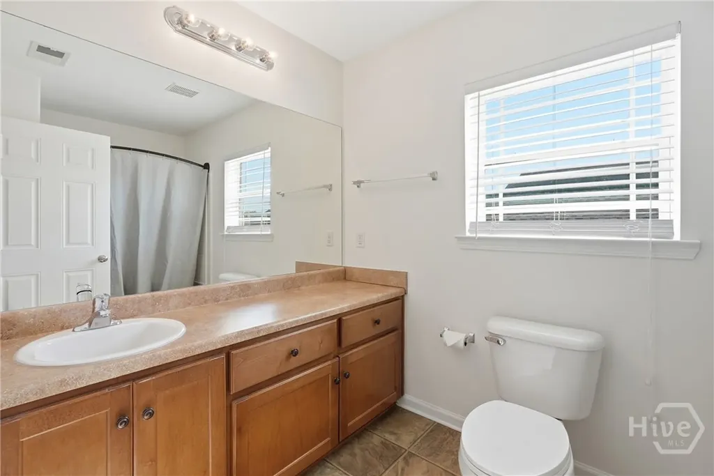 149 Chapel Lake South Savannah GA 31419