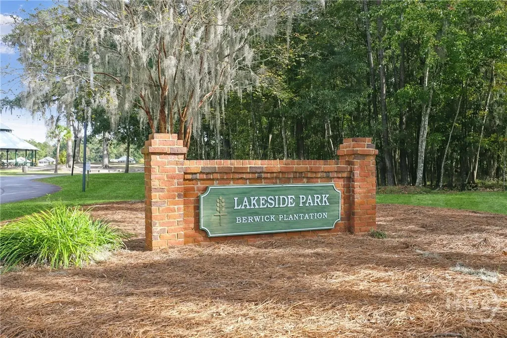 149 Chapel Lake South Savannah GA 31419