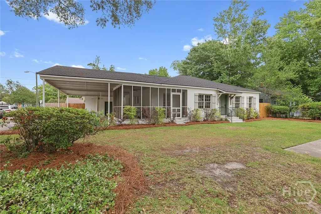 1302 E 53rd Street Savannah GA 31404