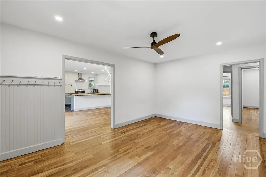 1302 E 53rd Street Savannah GA 31404