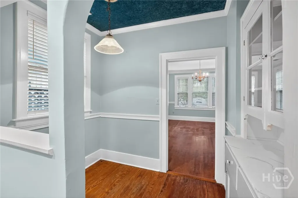 417 E 49th Street Savannah GA 31405