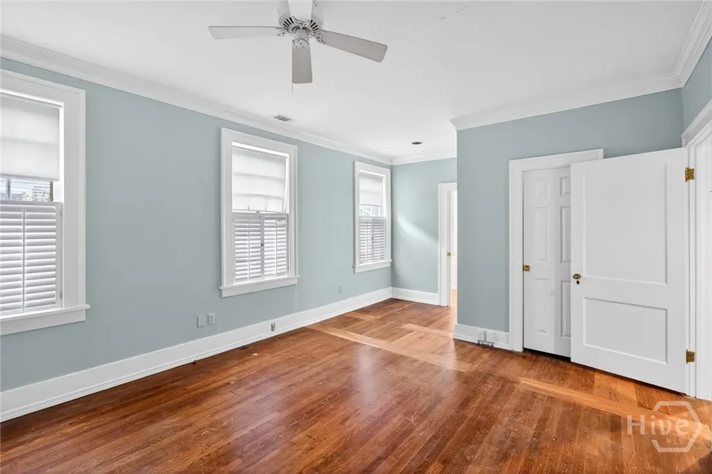 417 E 49th Street Savannah GA 31405
