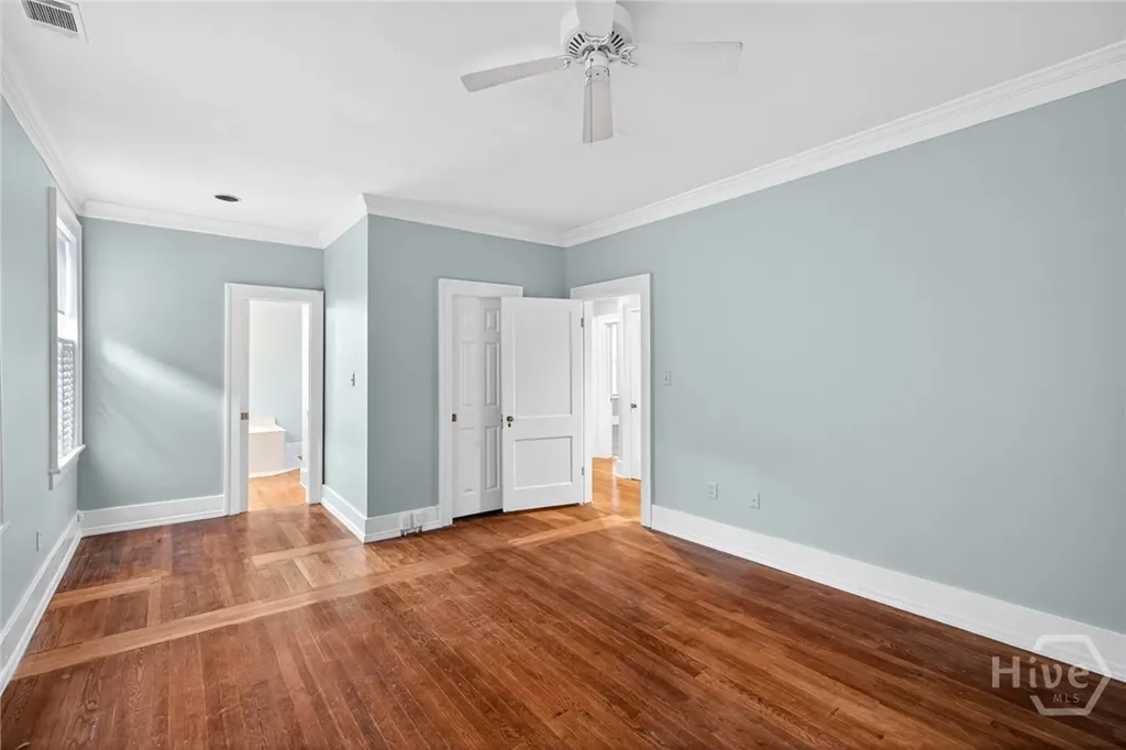 417 E 49th Street Savannah GA 31405